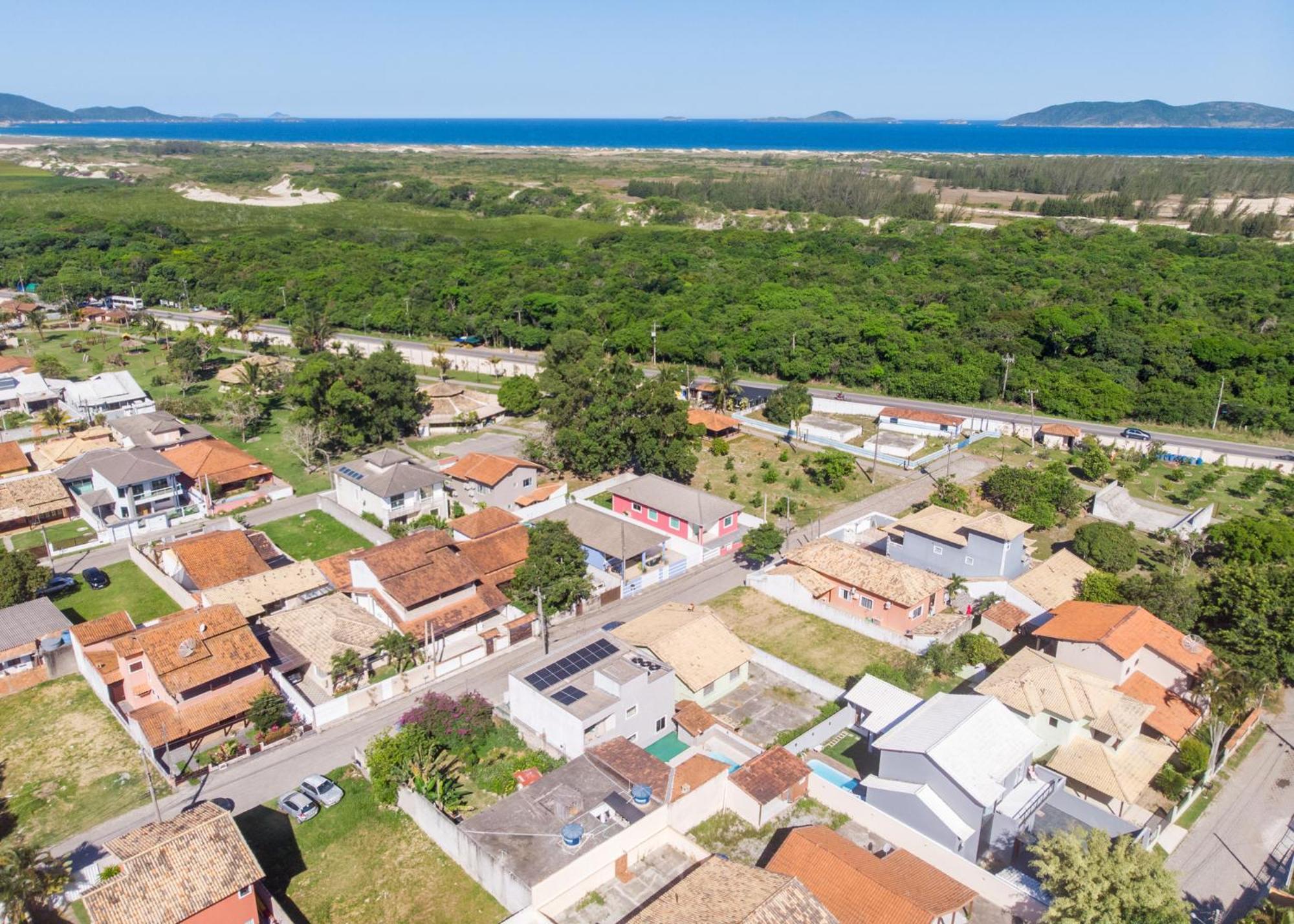 Refugio Tropical Casa De Praia Com Piscina Aquecida E 4 Suites E Garagem 3 Carros, 800 Mtrs Da Praia Internet 700 Mbps, Condominio Privado Com Pista De Skate , Quadra De Futevolei , Campos E Quadras De Futebol! Cabo Frio Eksteriør bilde
